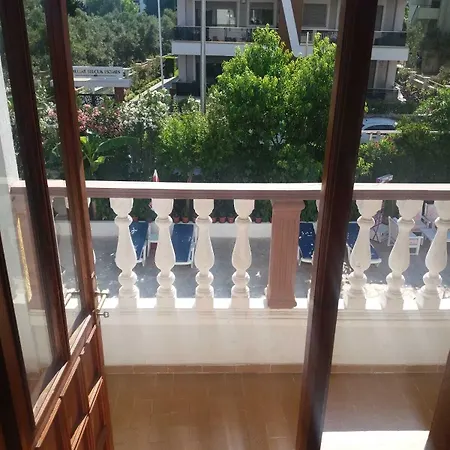 Unver Marmaris