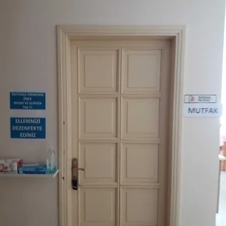 Unver מלון מרמריס