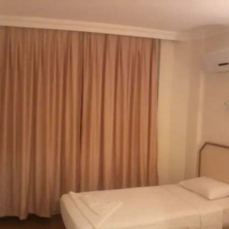 Unver 2* מרמריס