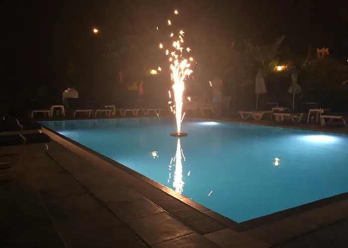 Unver マルマリス