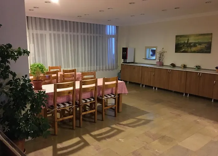 מלון Unver מרמריס