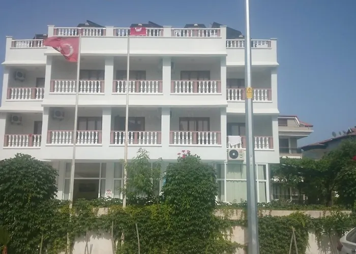 ホテル Unver マルマリス